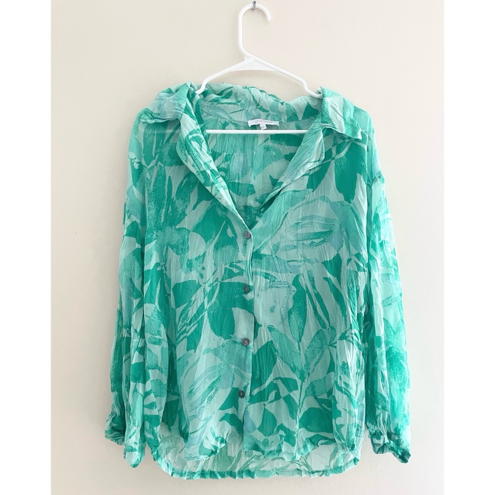 Olivaceous Buttoned Top